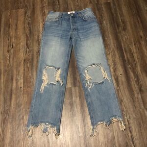We The Free Maggie Cropped Straight Jeans Women's 24 Baggy Destroyed Frayed Hem